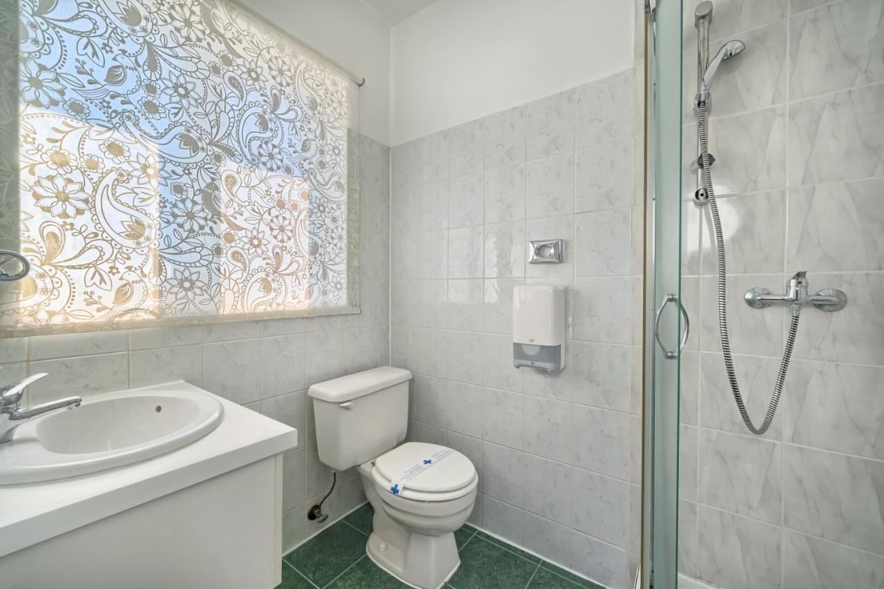 Hotel Aqua - Guest Rooms & Suites Kaštela Exteriör bild